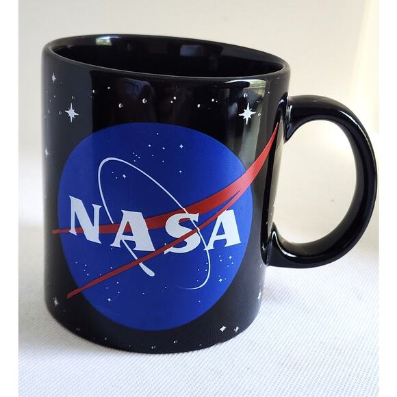 Mug/Cup-NASA-Black-NASA Logo-Large-Holds 2 Cups - Picture 6 of 10
